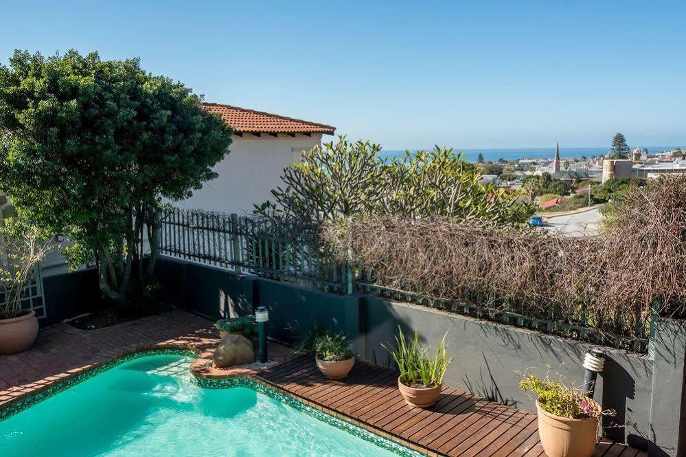 Edward Charles Manor Hotel Mossel Bay Bagian luar foto